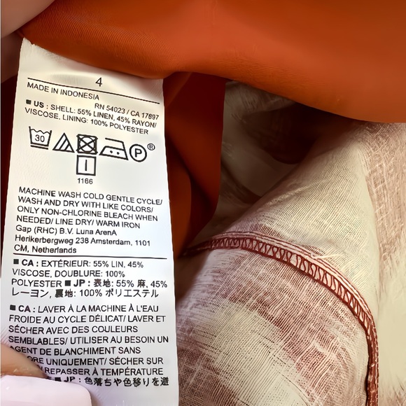 Banana Republic Matching Set – Crop Top (Size 2) & Tulip Midi Skirt (Size 4) - Picture 8 of 14